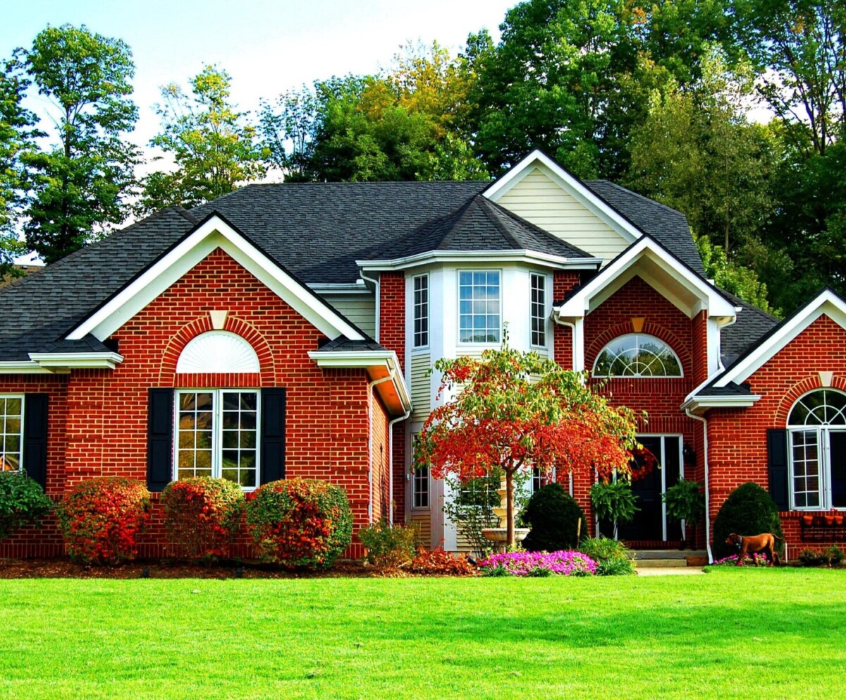 8 CHALKCROFT STRAND SO50 3AA